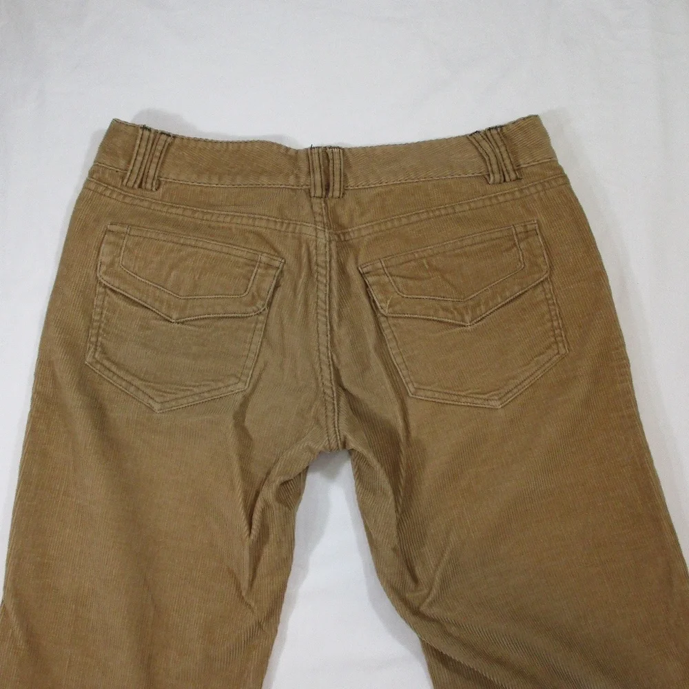 ALICE + OLIVIA Tan Corduroy Pants. Size 6 - Picture 7 of 9